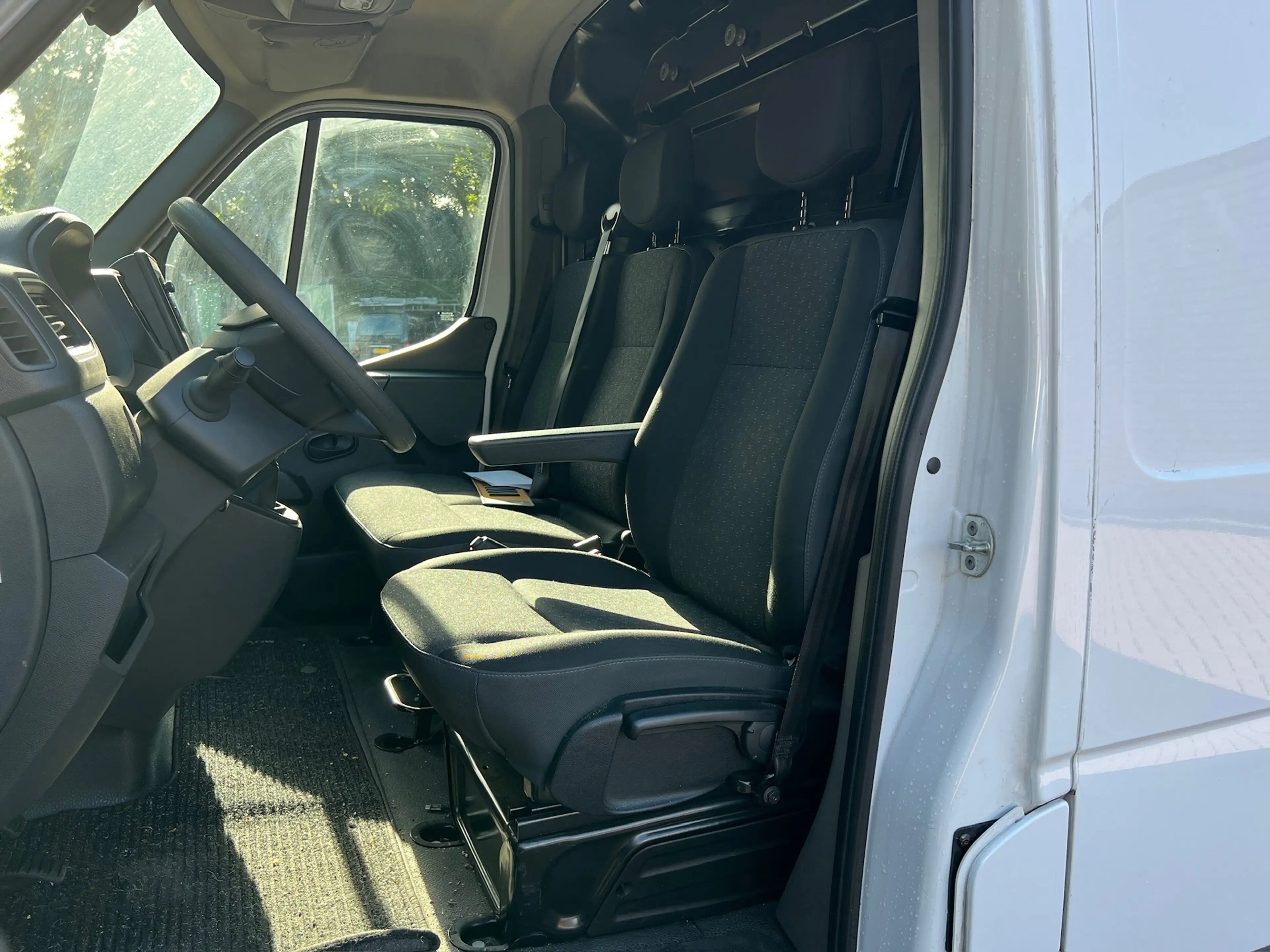 Opel Movano 2.3 150pk Zwaar L2H2 Edition 3500kg - — photo 6