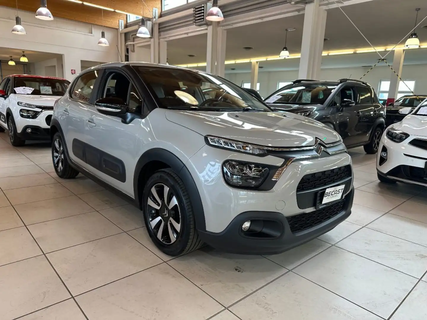 Citroen C3 PureTech 83 S&S Feel Pack Grigio - 2