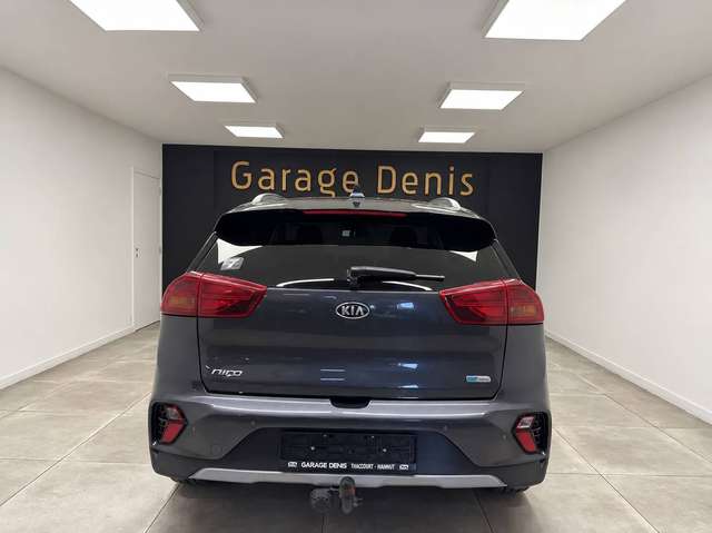 Kia Niro — photo 7
