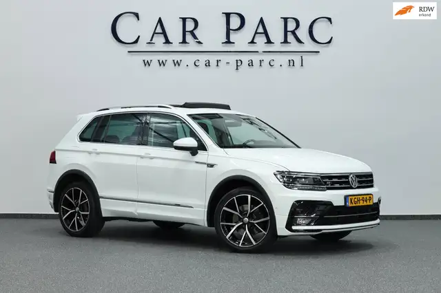 Volkswagen Tiguan 2.0 TSI 4Motion 220PK R-LINE LED/VIRTUAL/HUD/PANO/