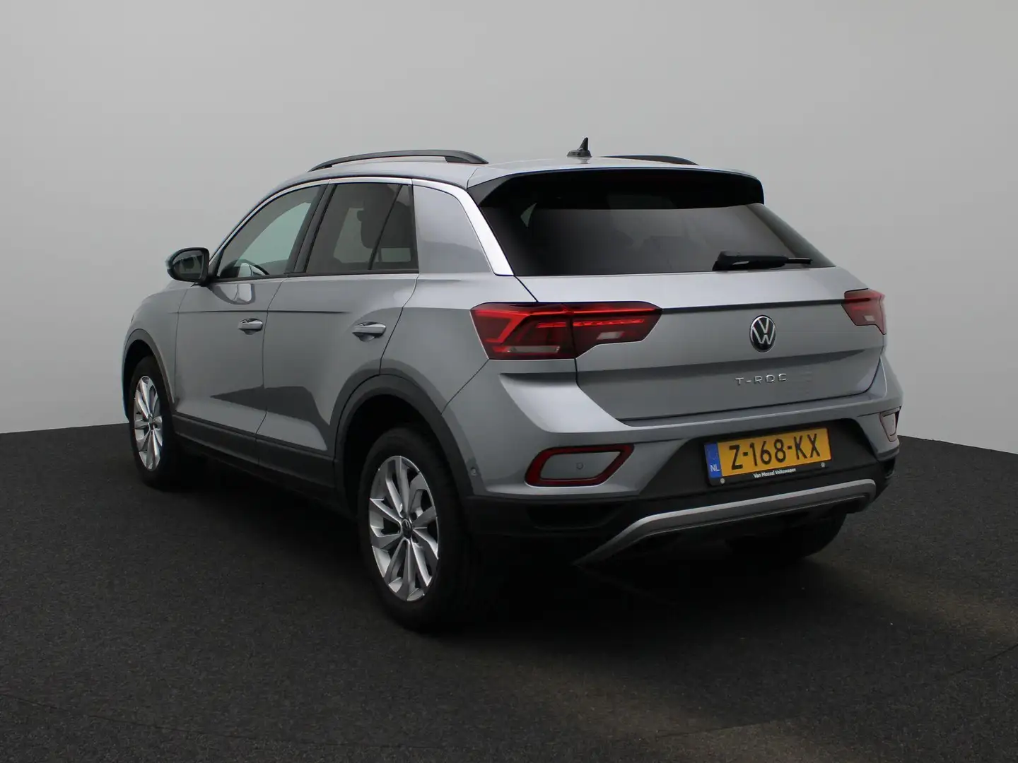 Volkswagen T-Roc 1.0 TSI Life 110 PK | Climatronic | Achteruitrijca Grigio - 2