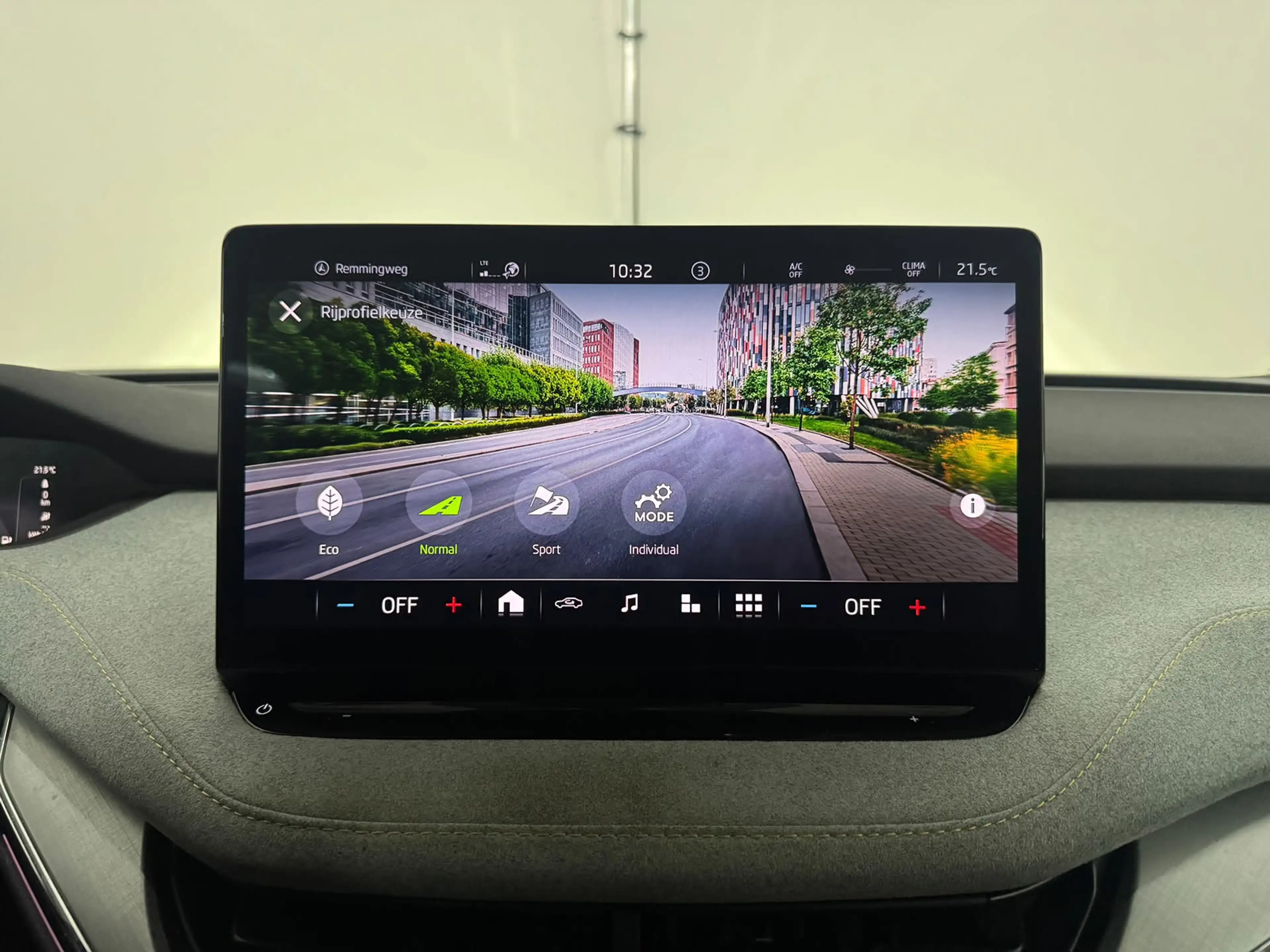 Skoda Enyaq iV 80 |APPLE CARPLAY|SFEER|INRUIL MOGELIJK| — photo 15