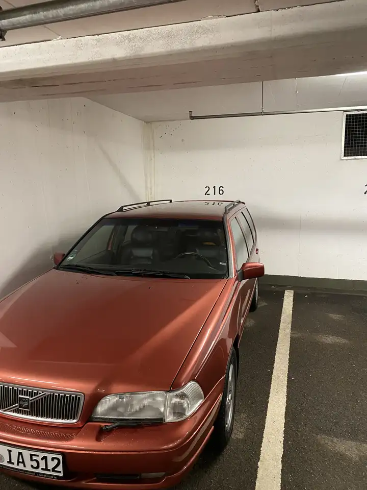 Volvo V70 2.5 Bi-Fuel, foto 1