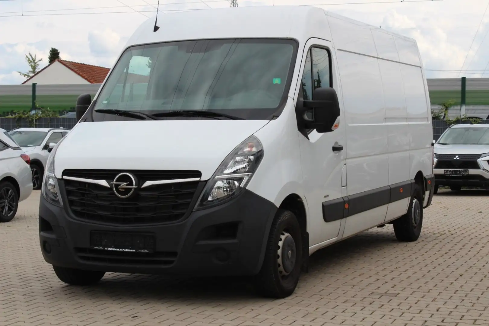 Opel Movano B 2.3 Kasten HKa L3H2 3,5t Weiß - 1