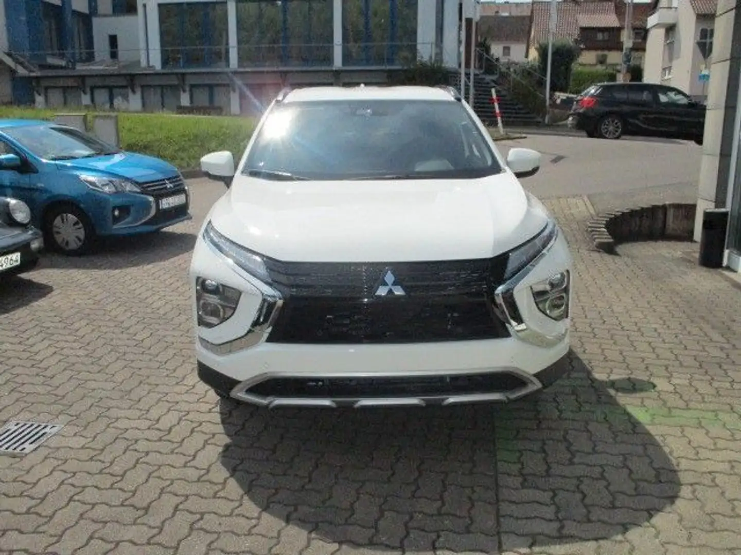 Mitsubishi Eclipse Cross PHEV Plus AKTION Bianco - 2