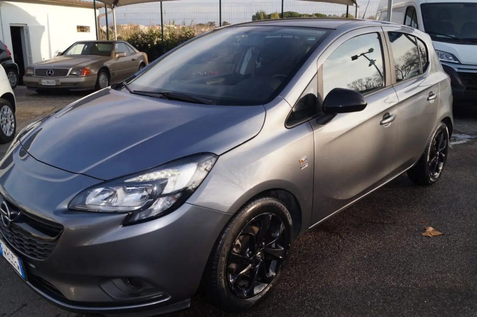 Opel Corsa 1.2 5 porte 120 Anniversary Grigio - 2