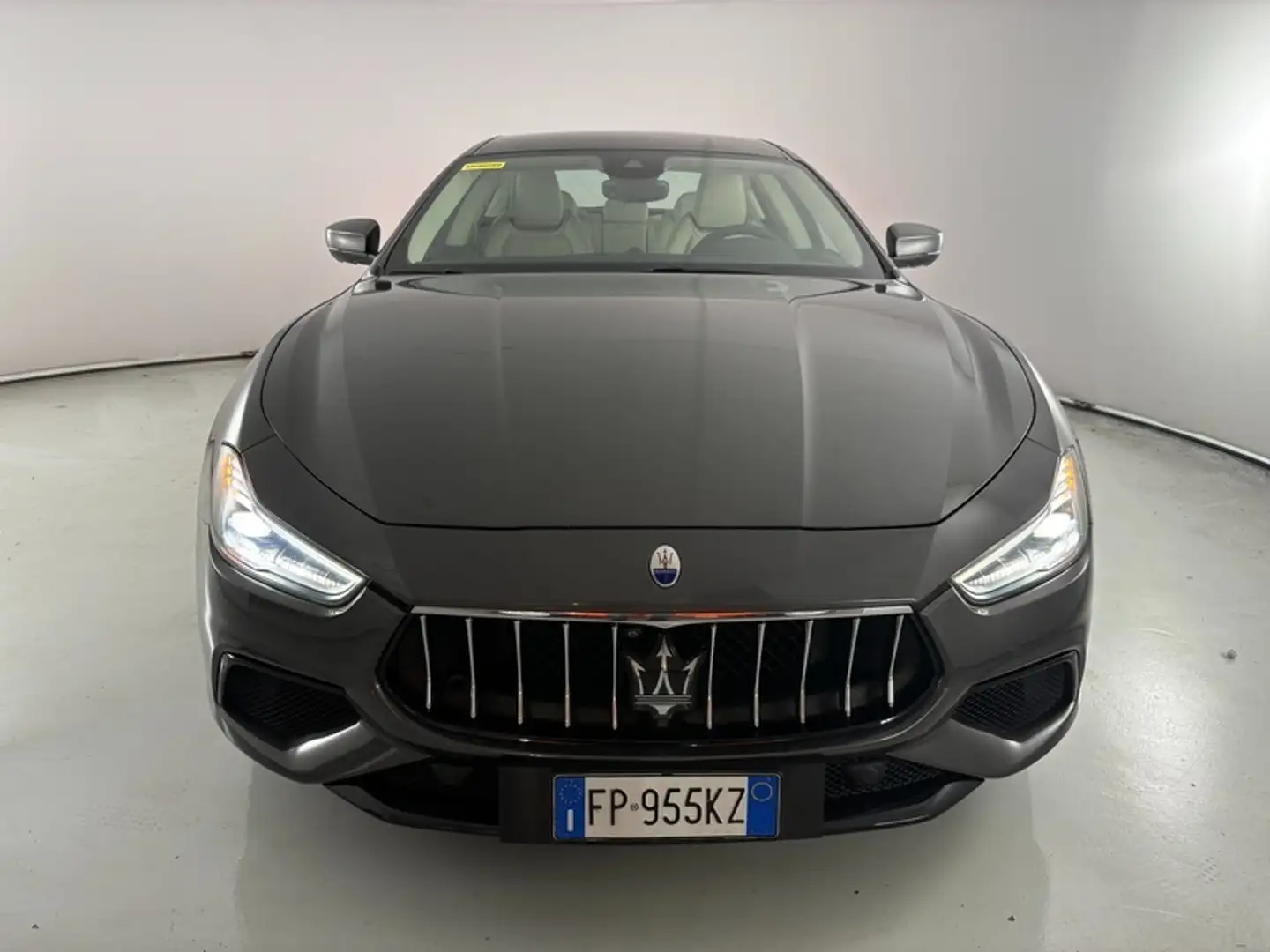 Maserati Ghibli 3.0 DS - 2