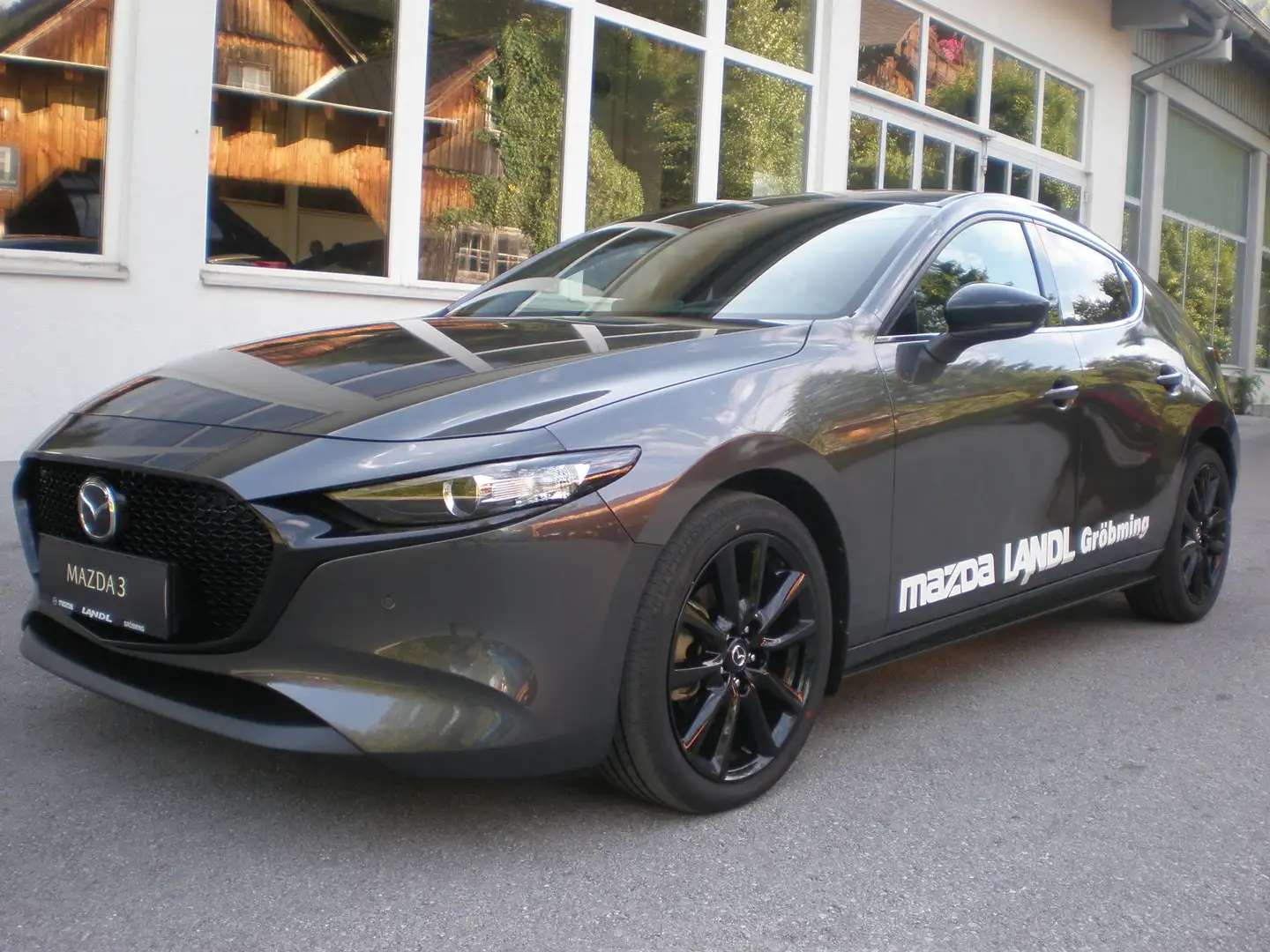Mazda 3 G140 Homura Grau - 1