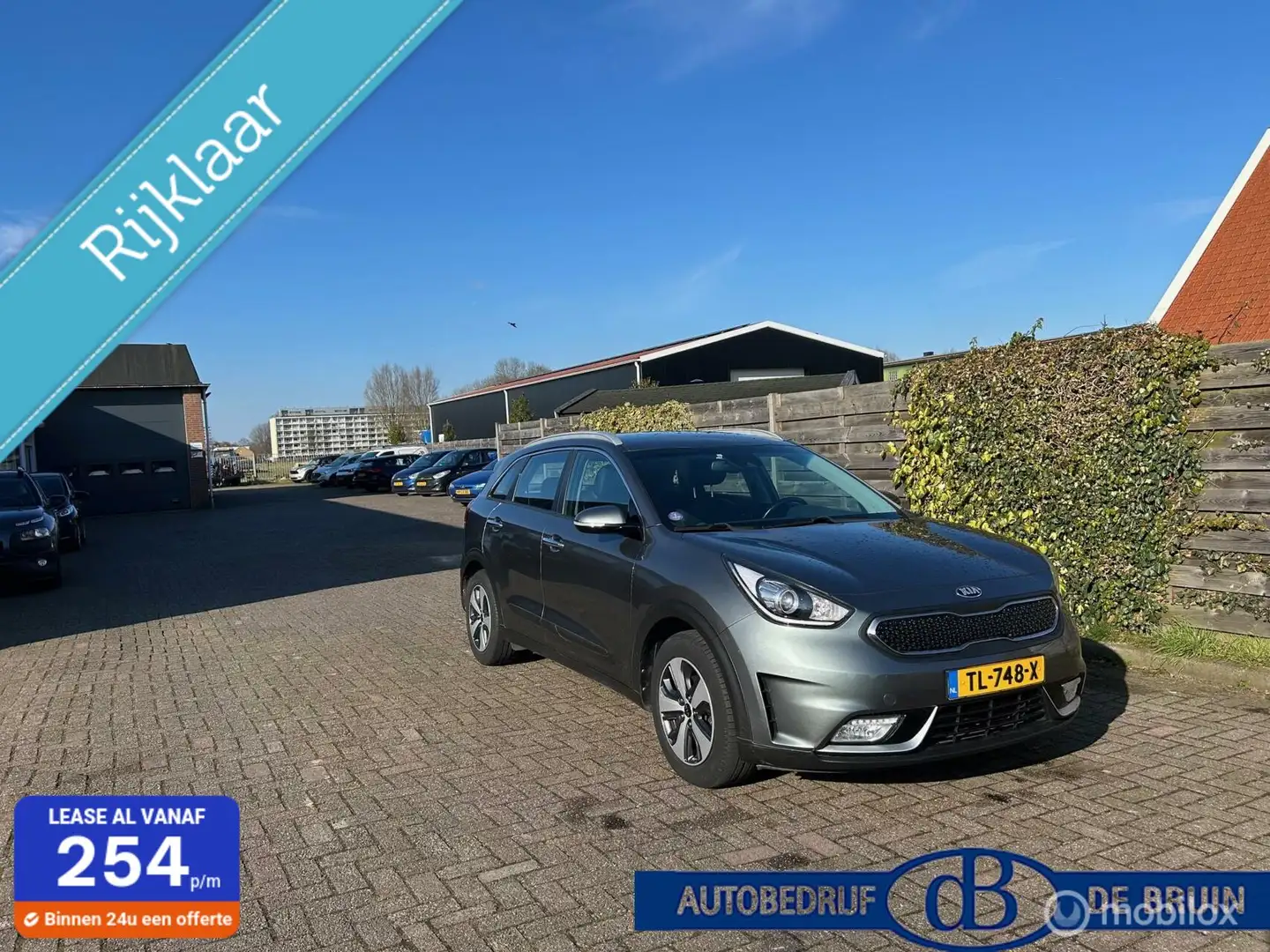 Kia Niro 1.6 GDi Hybrid DynamicLine trekhaak Grijs - 1
