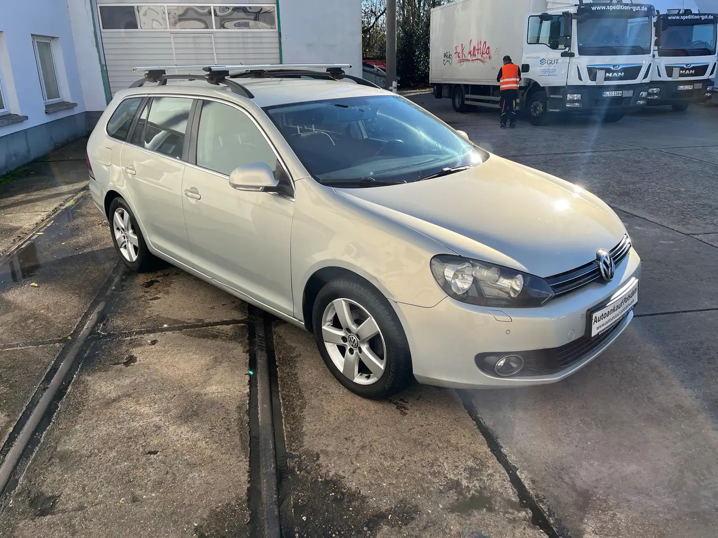 Volkswagen Golf Variant Comfortline,Klima,1.Hand,Sitzheizung,TÜV 05/26, Grau - 2