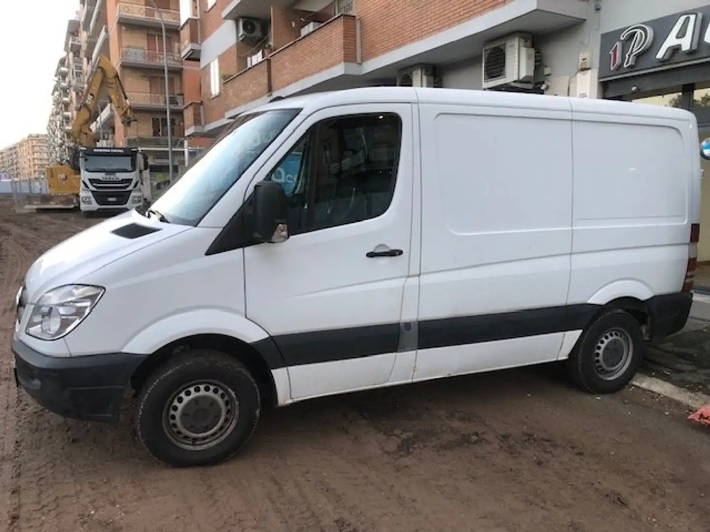 Mercedes-Benz Sprinter 211 CDI GANCIO TRAINO Bianco - 2
