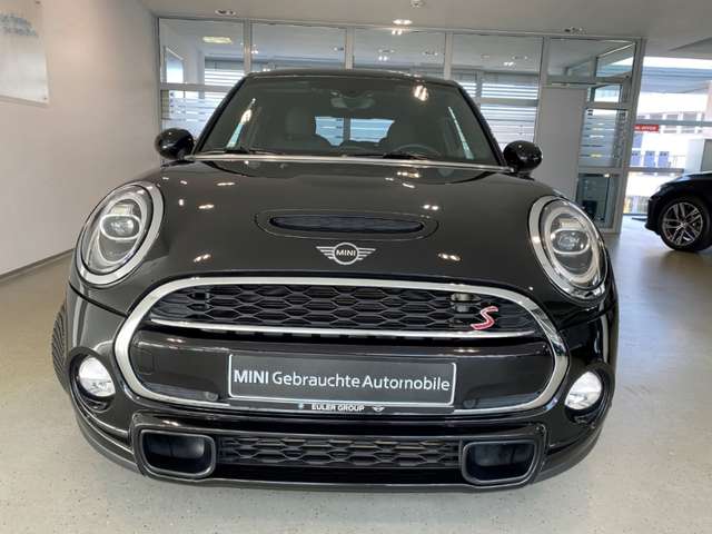 MINI Cooper S 5-Türer Navi Leder LED PDC Apple CarPlay SHZ 2-Zon