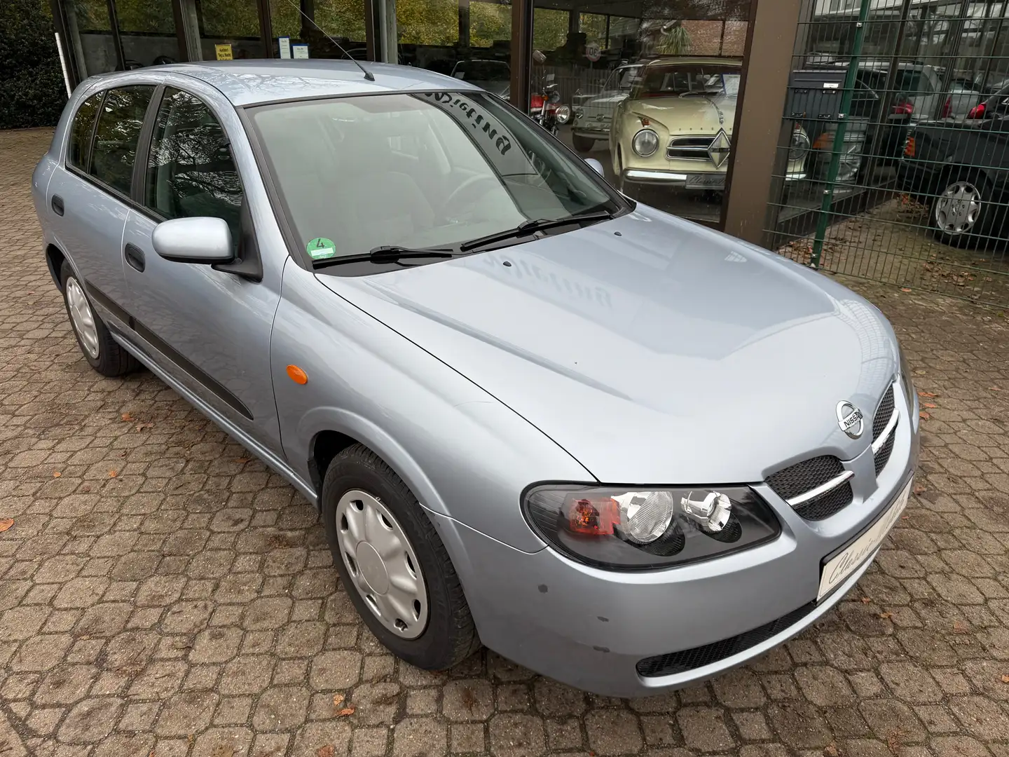 Nissan Almera 1.5 Visia *nur 109 TKM*HU 8/2026*1.Hand*Klima* Blau - 1