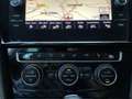 Volkswagen Golf 1.5 eTSI R-Line DSG 110kW Negro - thumbnail 24