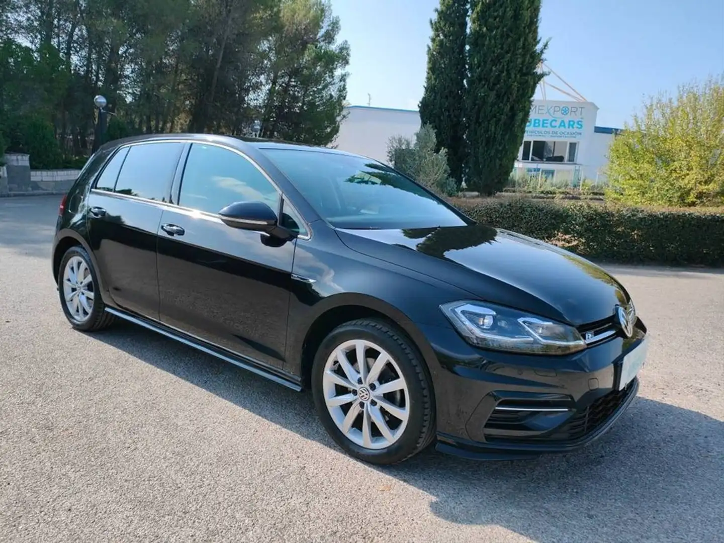 Volkswagen Golf 1.5 eTSI R-Line DSG 110kW Negro - 2