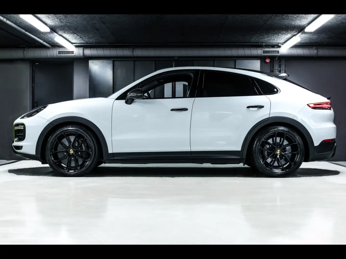 Porsche Cayenne COUPE TURBO GT°CARRARA WHITE°INNODRIVE°MATRIX°360 Blanc - 2