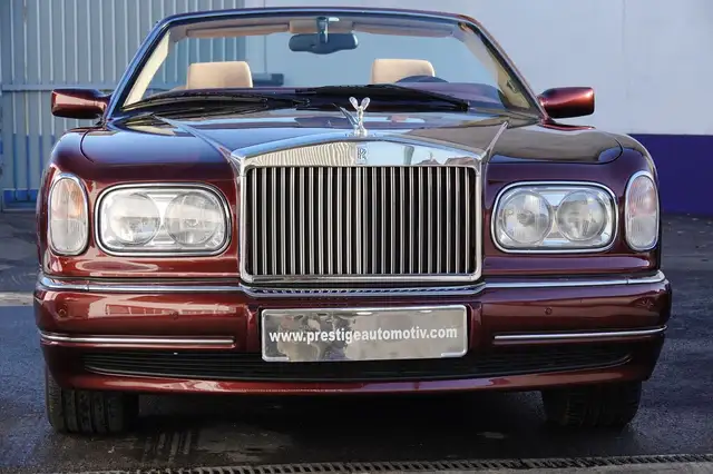 Rolls-Royce Corniche 6.7i V8 A