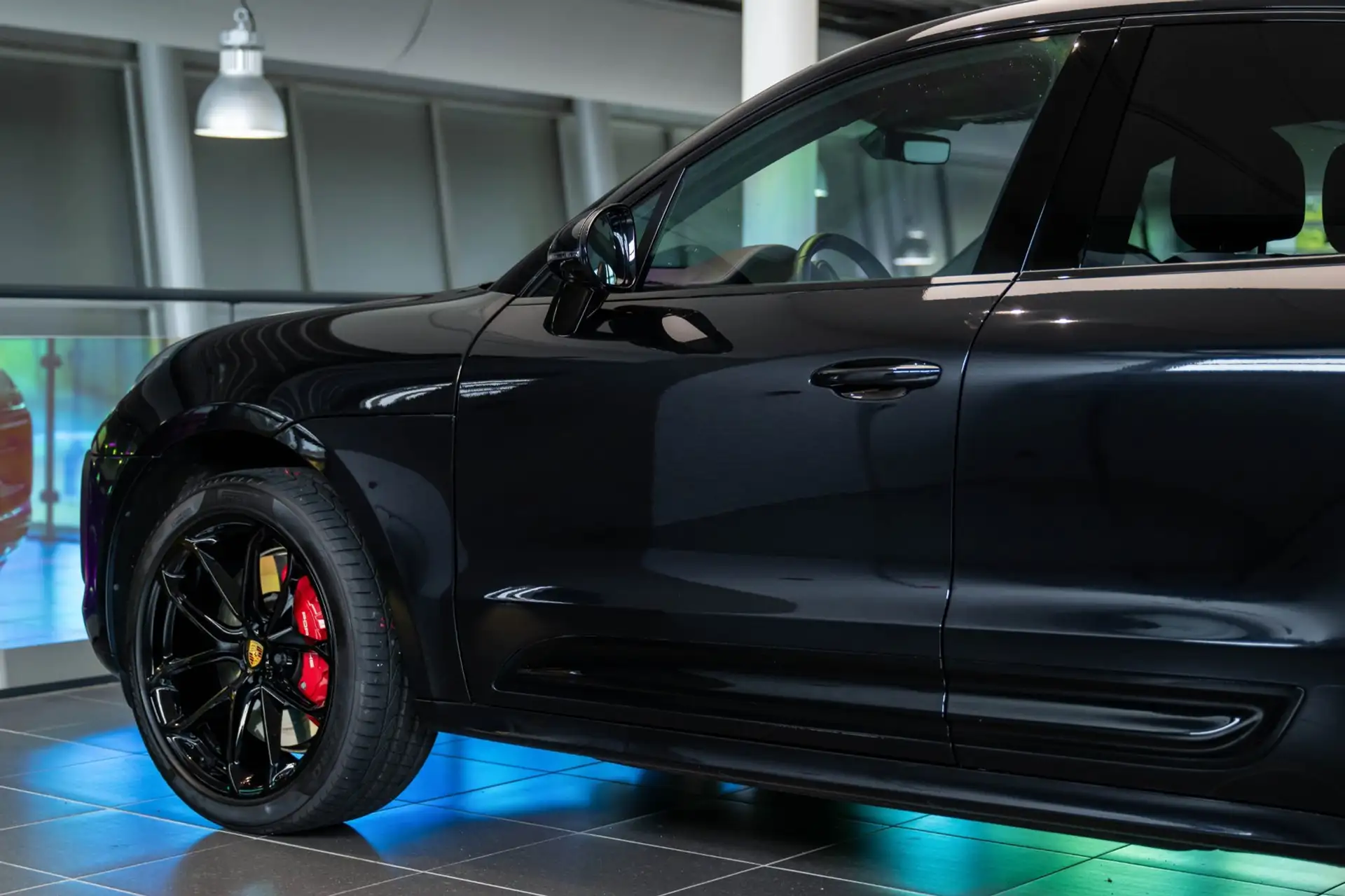 Porsche Macan GTS 2022 검정 사진 7