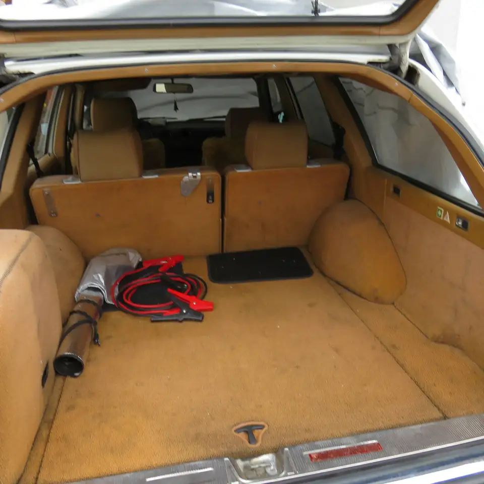 Mercedes-Benz Baureihe 123 240 TD, foto 5