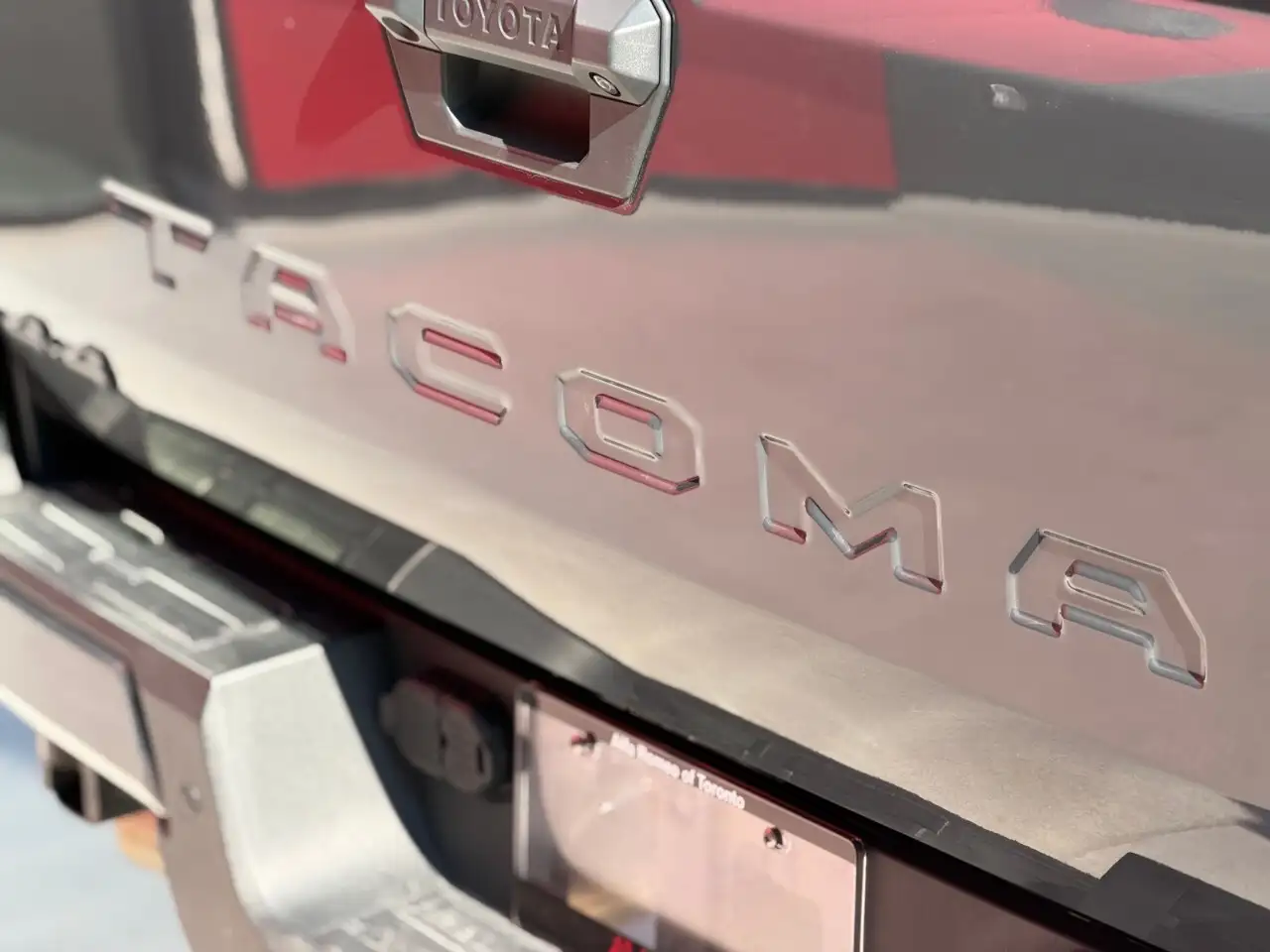 Toyota Tacoma снимка Toyota Tacoma