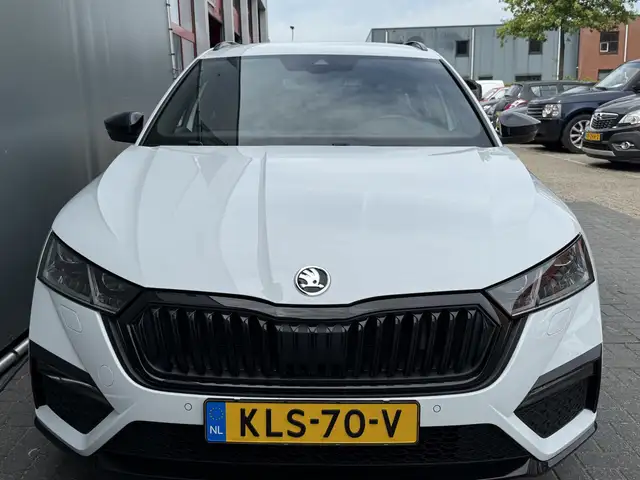 Skoda Octavia view 11