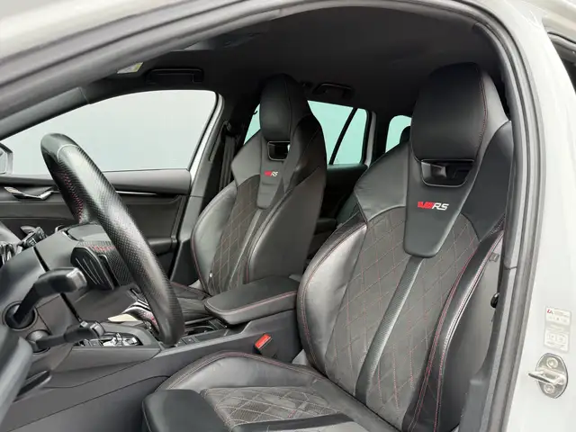 Skoda Octavia view 5