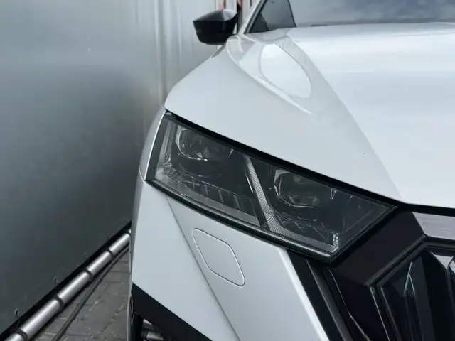 Skoda Octavia view 12