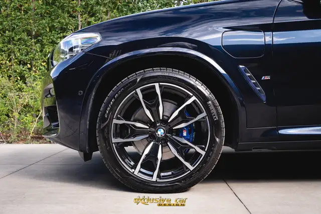 BMW X3 view 9