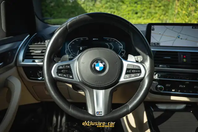 BMW X3 view 22
