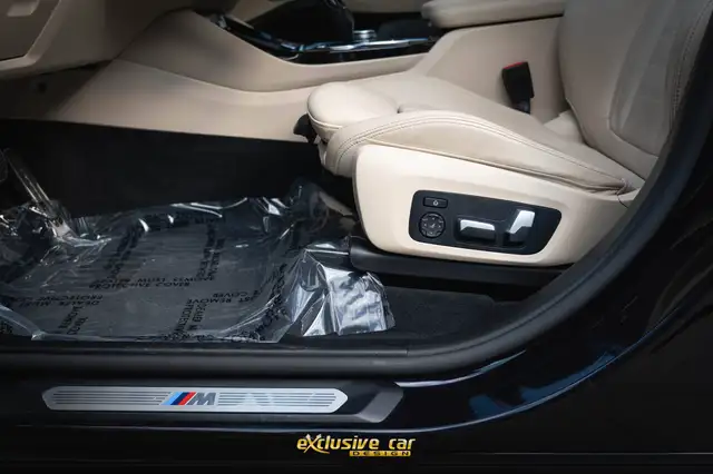 BMW X3 view 16