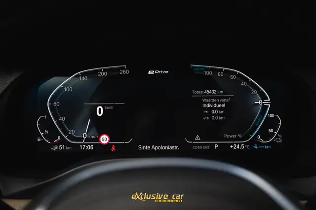 BMW X3 view 23