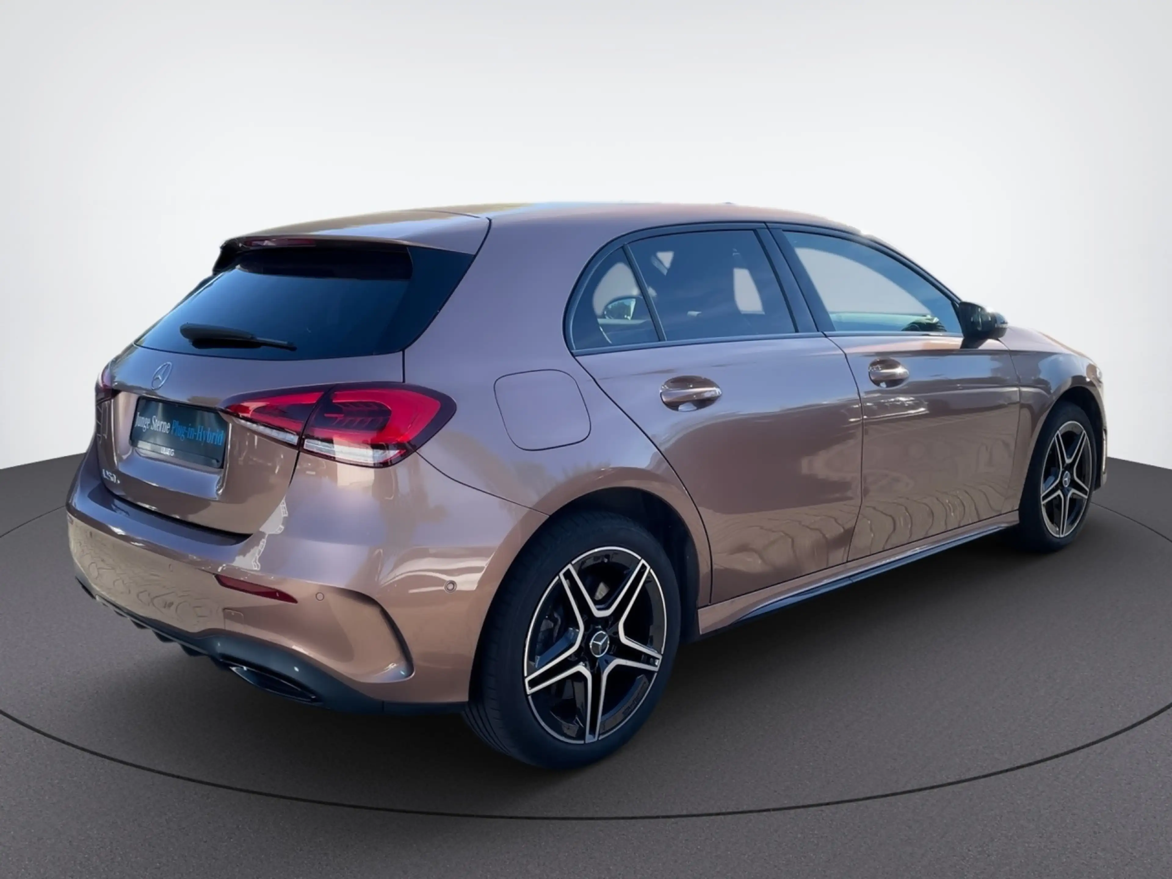 Mercedes-Benz A 250 e Kompakt Night Perf SpurW AUT Kam. KlimaA — photo 5