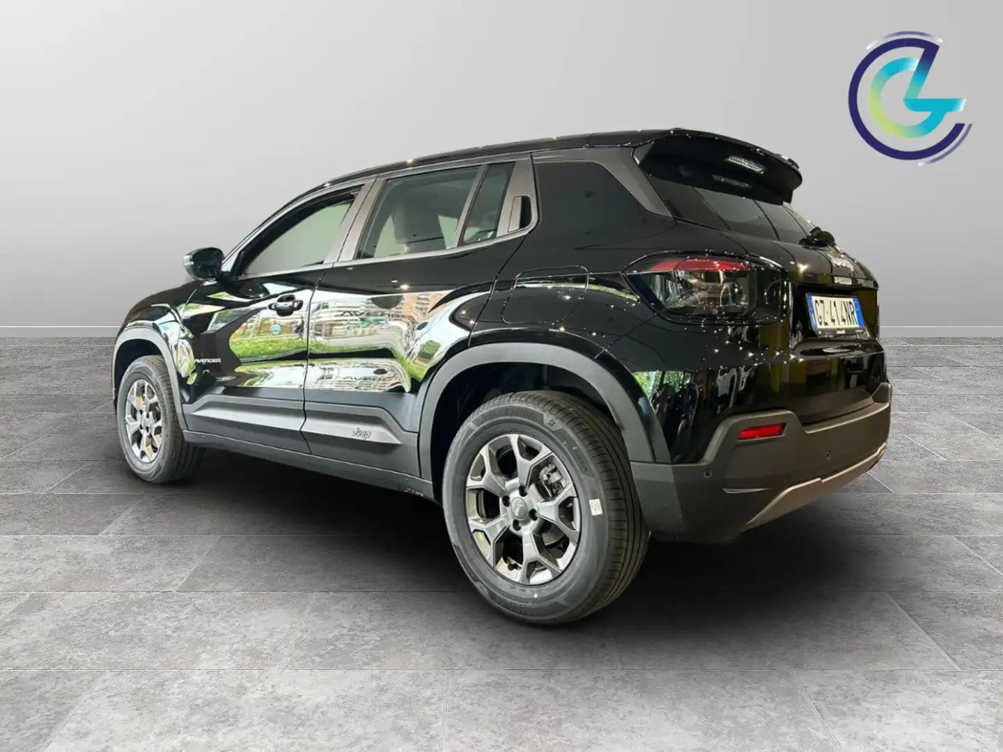 Jeep Avenger 1.2 Turbo e-Hybrid Longitude Zwart - 1