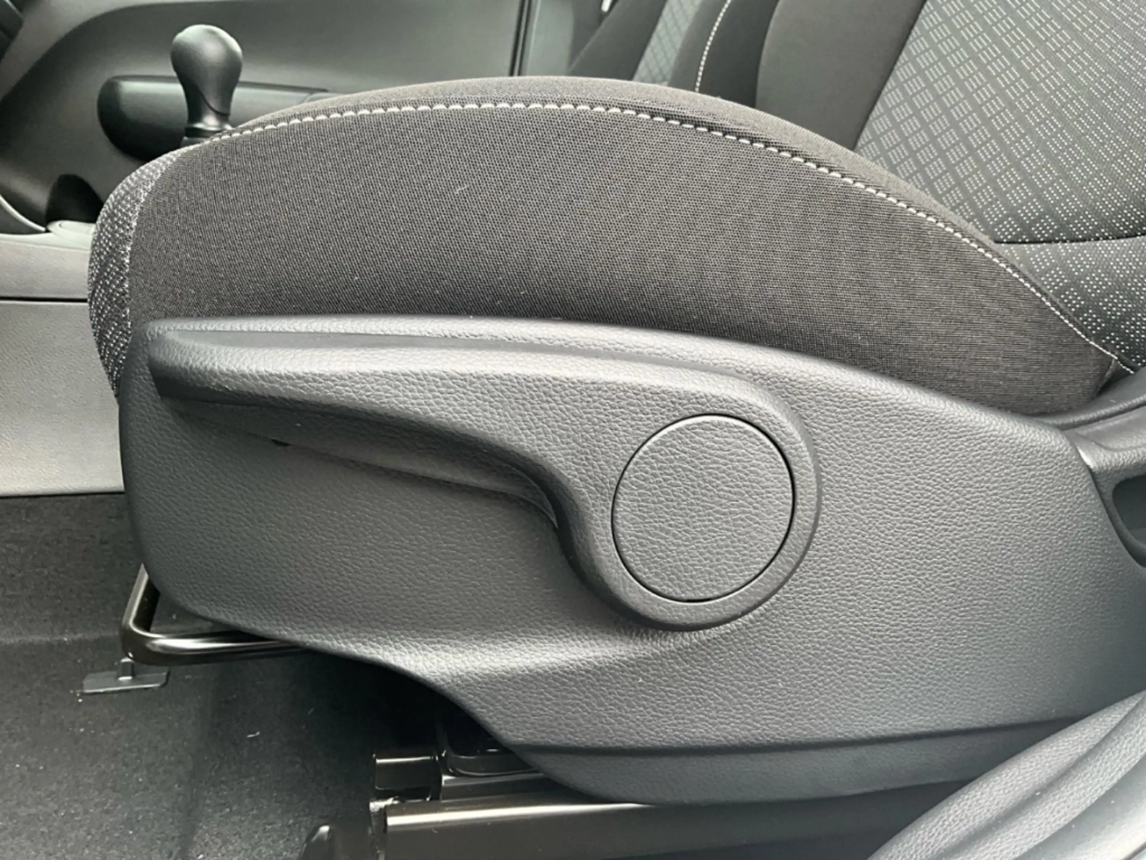 Kia Picanto Core Navi DAB Rückfahrkam. Temp PDC Berganfahrass. — photo 14