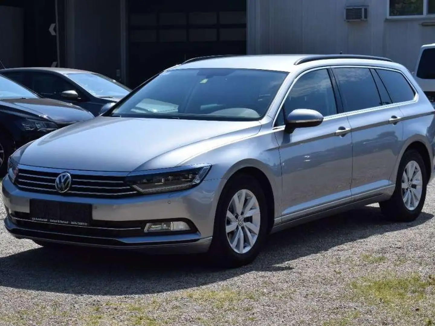 Volkswagen Passat Variant Comfortline 2,0 TDI DSG Grau - 1