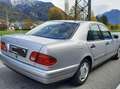 Mercedes-Benz E 200 E 200 Classic Silber - thumbnail 3
