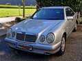 Mercedes-Benz E 200 E 200 Classic Silber - thumbnail 2