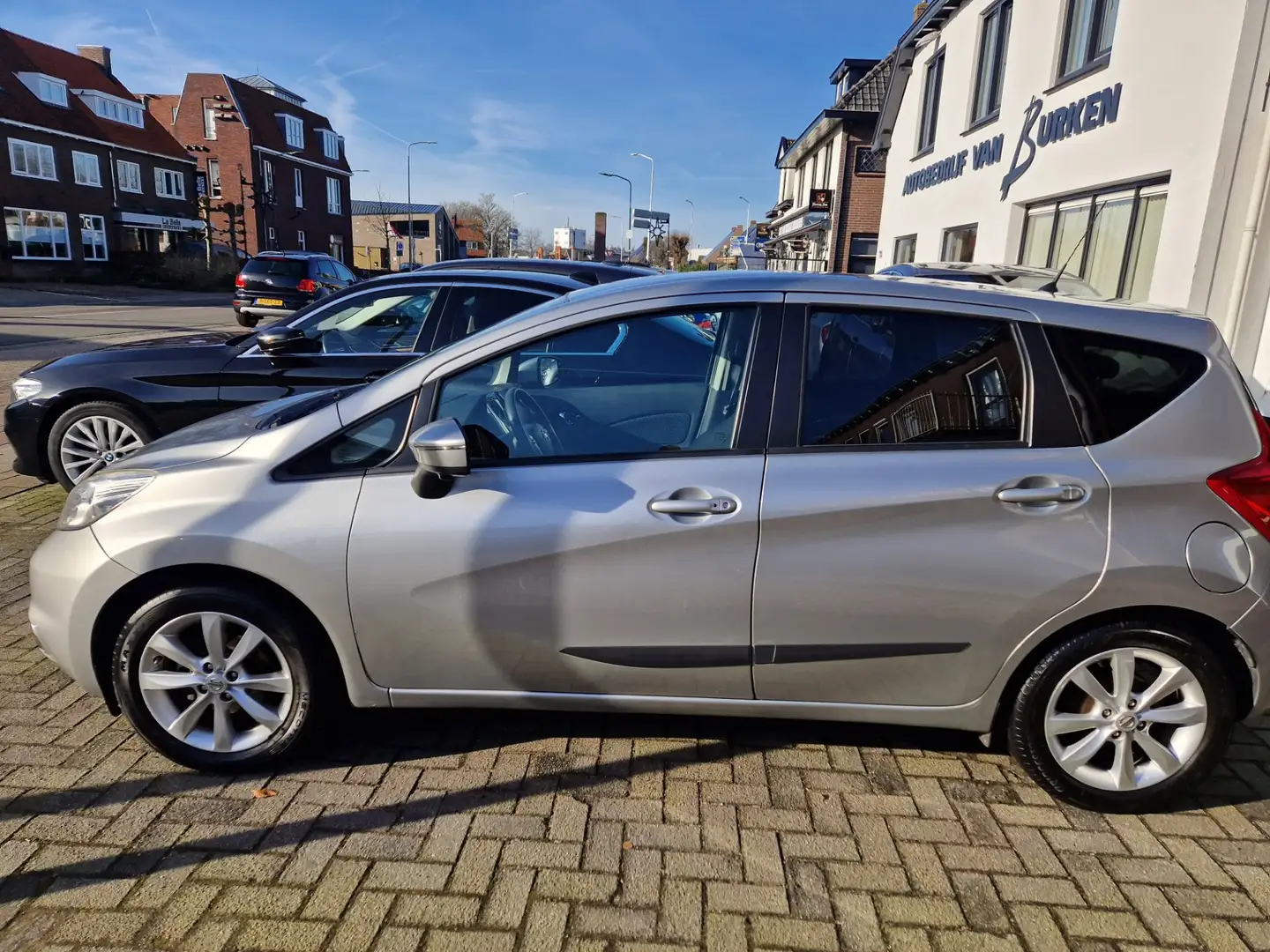 Nissan Note 1.2 DIG-S Connect Edition, Automaat,Navigatie,Clim Grijs - 2