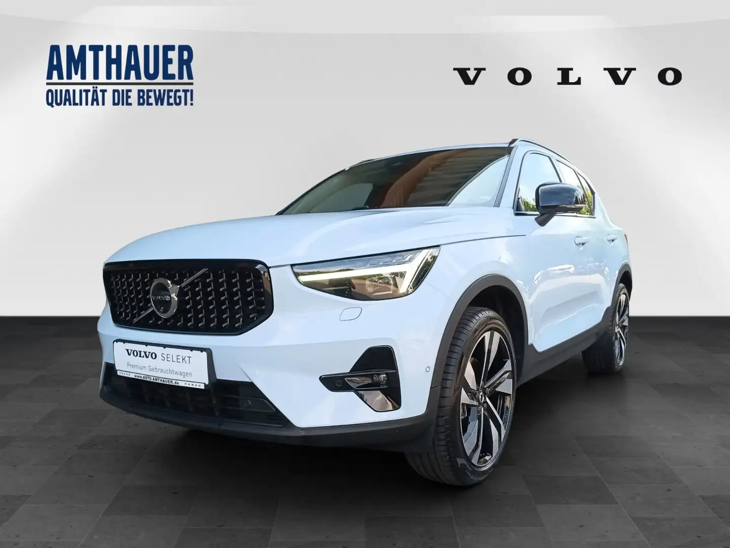 Volvo XC40 B4 2WD Pano/360°/Frontscheibe heizbar Blau - 1