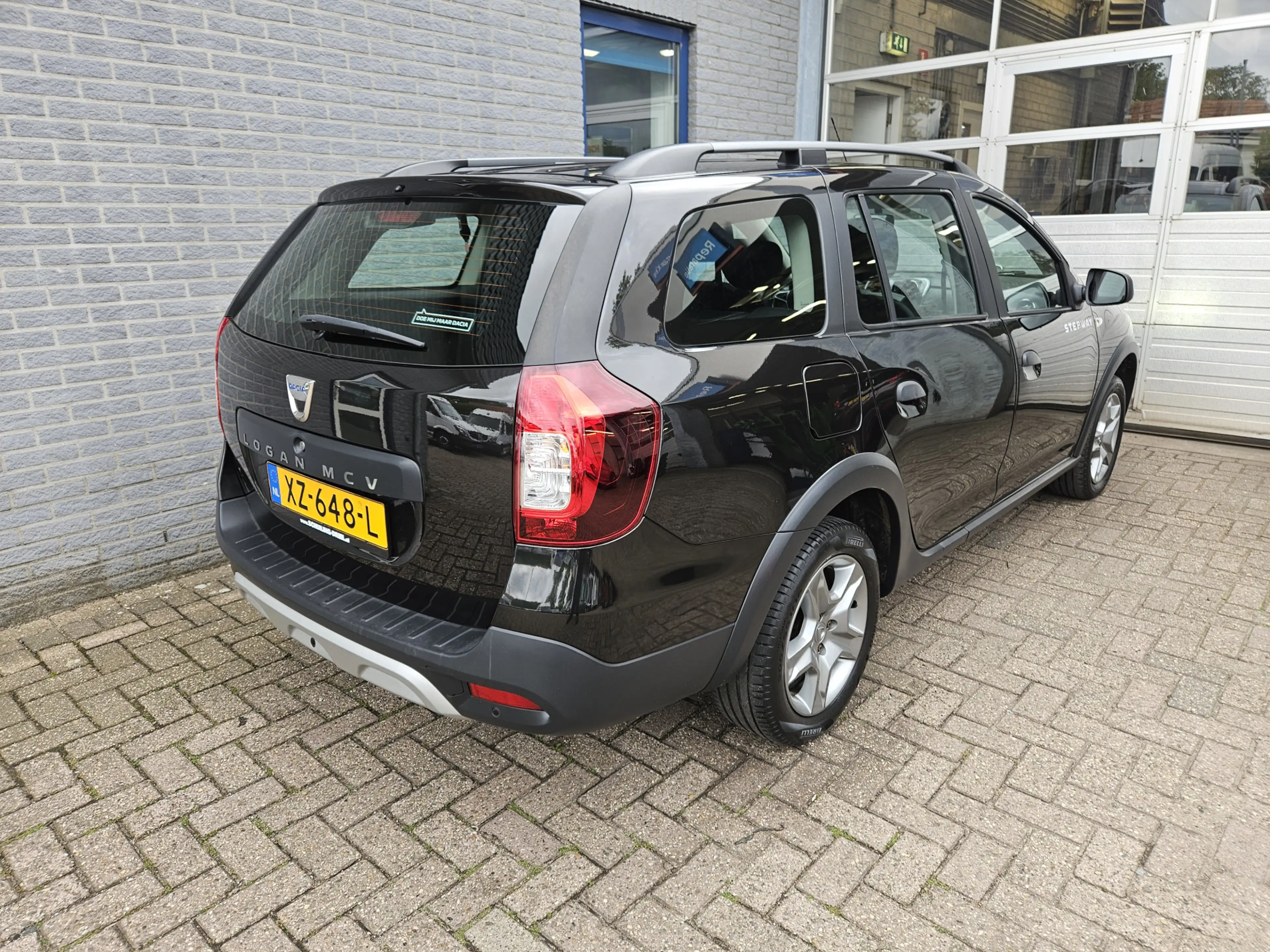 Dacia Logan MCV 0.9 TCe Stepway Inclusief Afleveringskosten — photo 2
