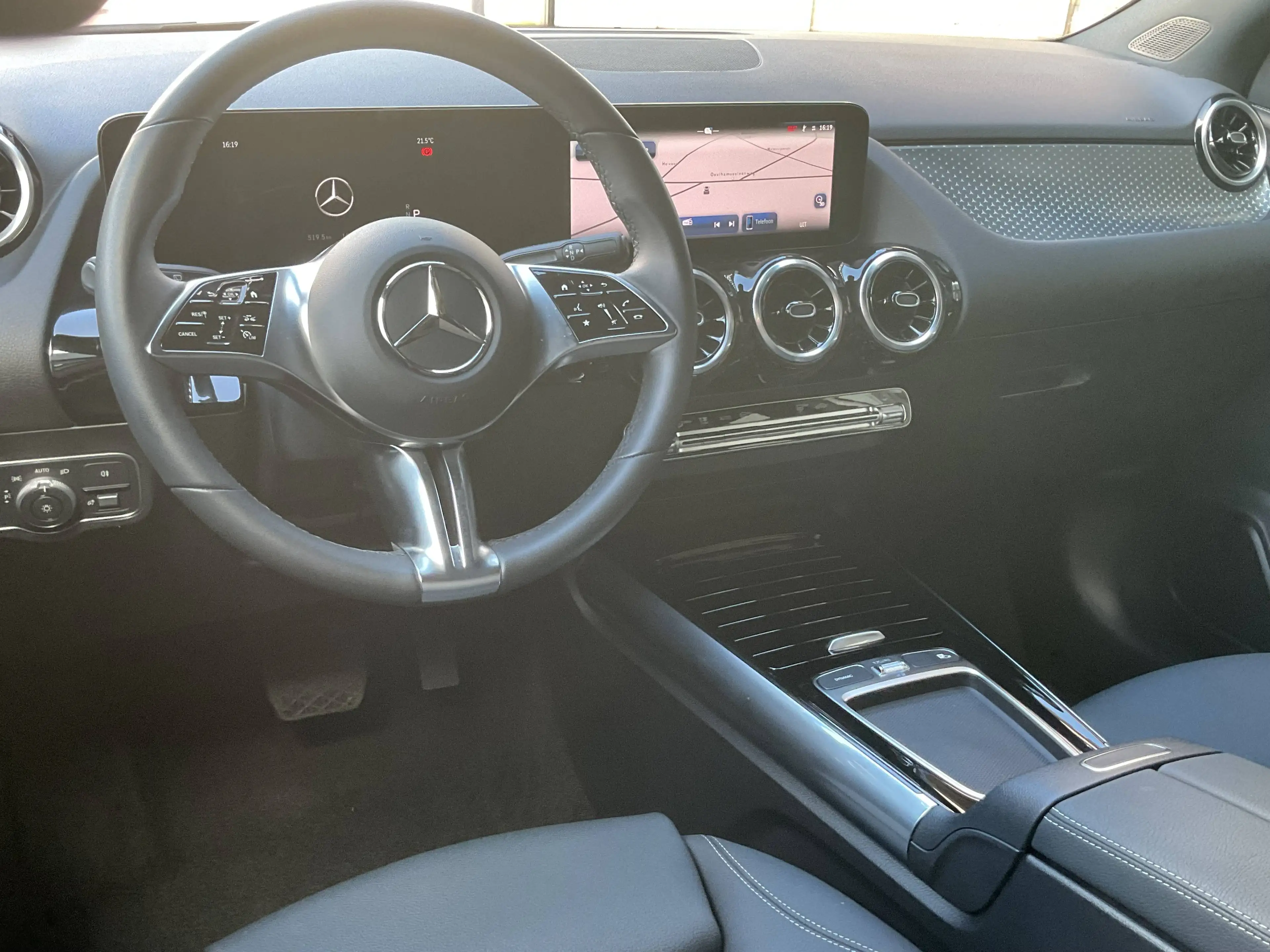 Mercedes-Benz GLA 200 Progressive * Trekhaak wegklapbaar * 3 jaar garantie — photo 14
