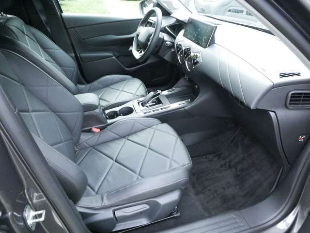 DS Automobiles DS 3 Crossback E-Tense Faubourg KAMERA NAVI