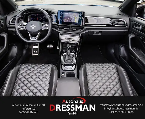 Volkswagen T-Roc view 13