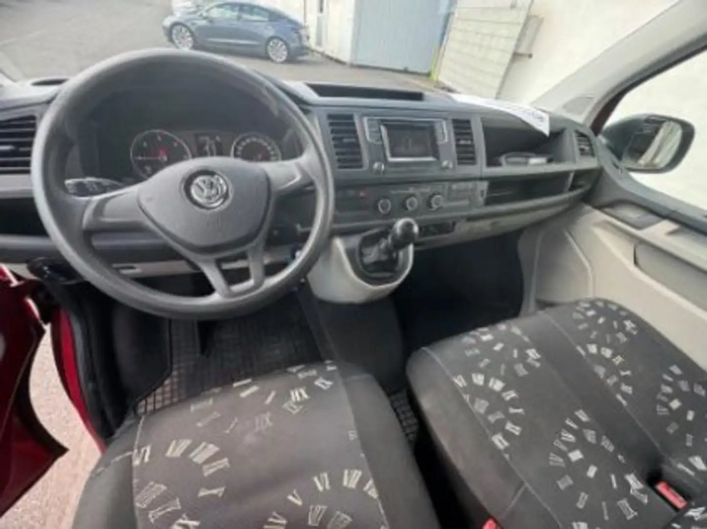 Volkswagen T6 Transporter LR TDI 4Motion Rot - 1