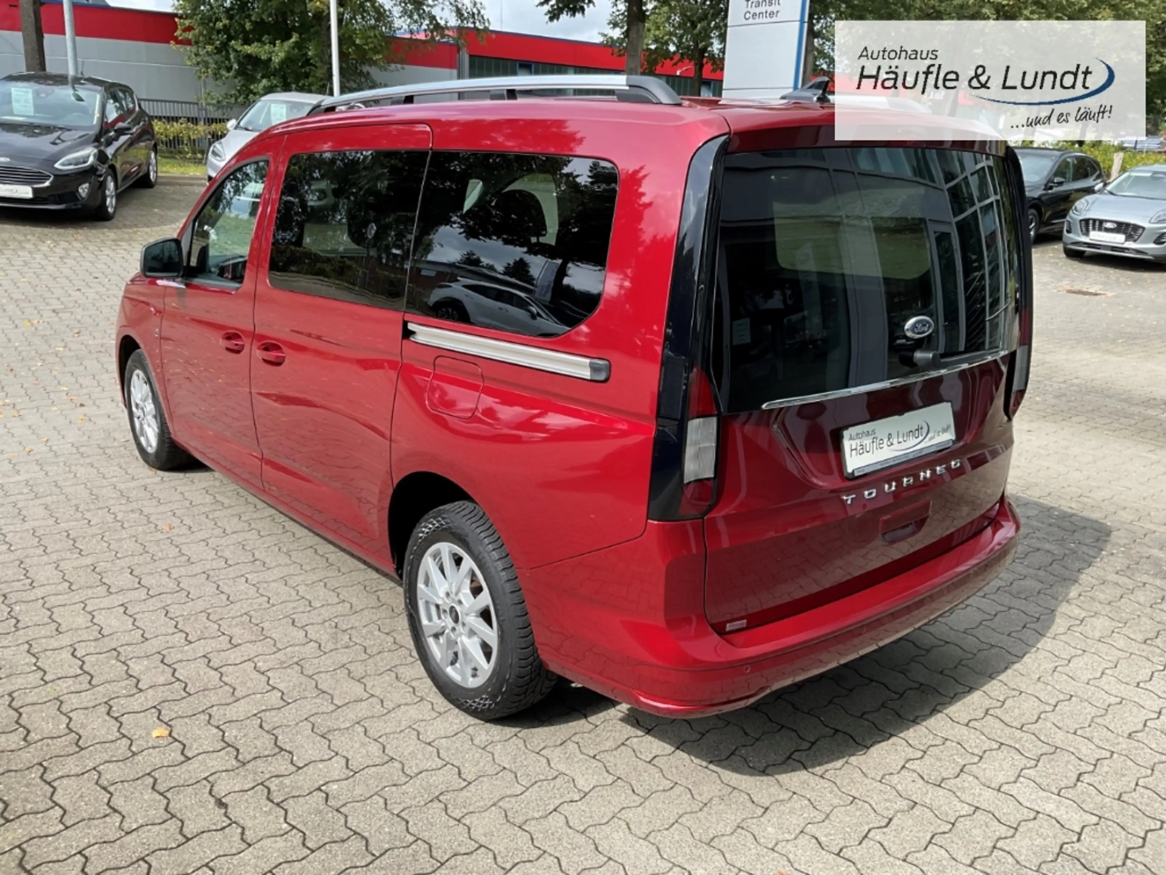 Ford Grand Tourneo Titanium Panorama Rückfahrkam. — photo 5