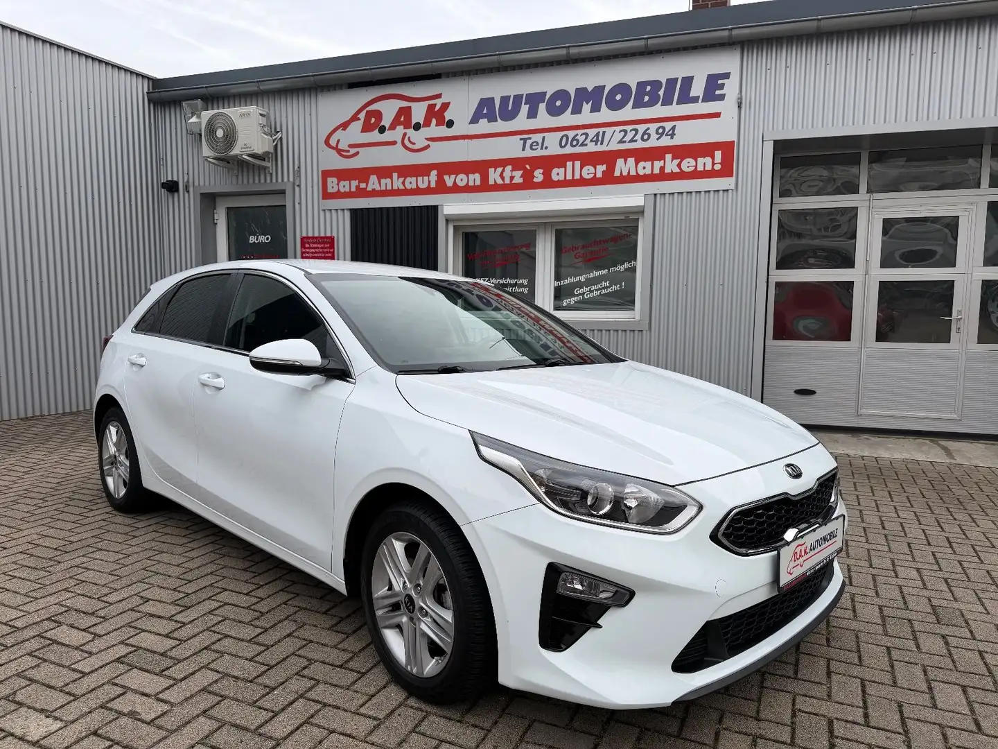 Kia Ceed / cee'd Vision 2.Hand+37TKM+WERKSGARANTIE Weiß - 1