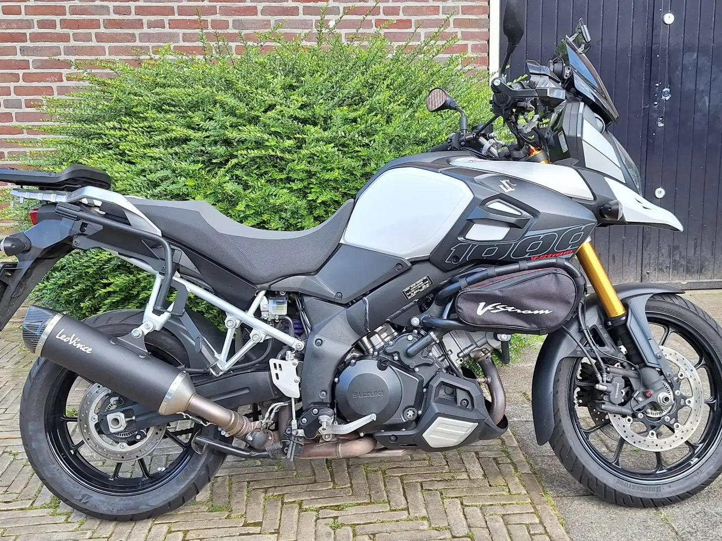 Suzuki V-Strom 1000 DL1000 Hyperpro Bílá - 2
