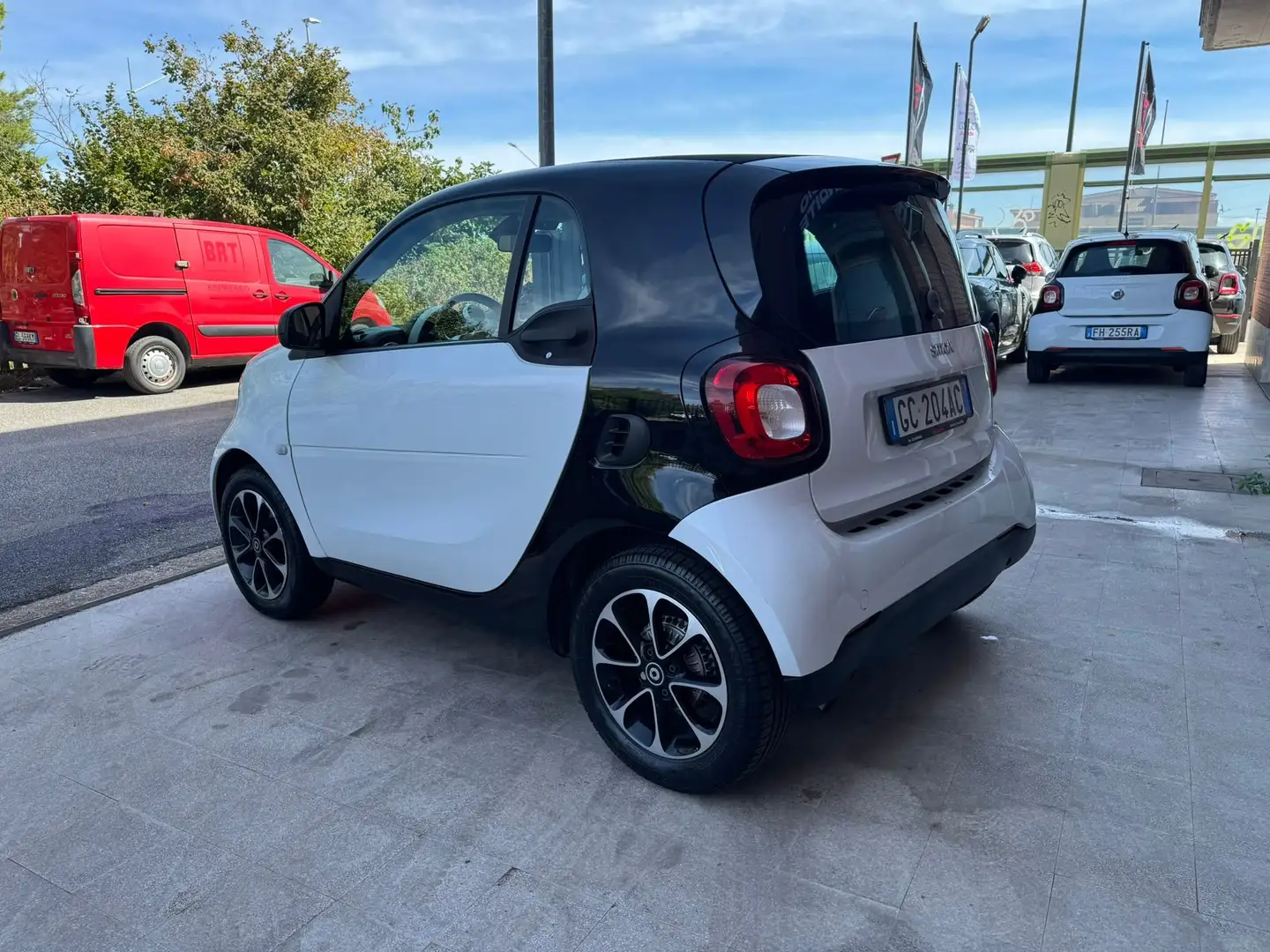 smart forTwo Fortwo 1.0 Youngster 71cv my18 Blanc - 2