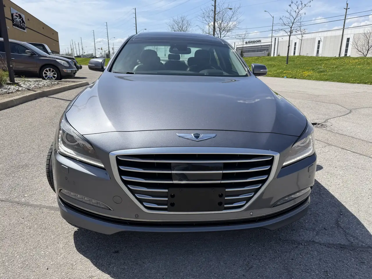 Hyundai Genesis снимка Hyundai Genesis