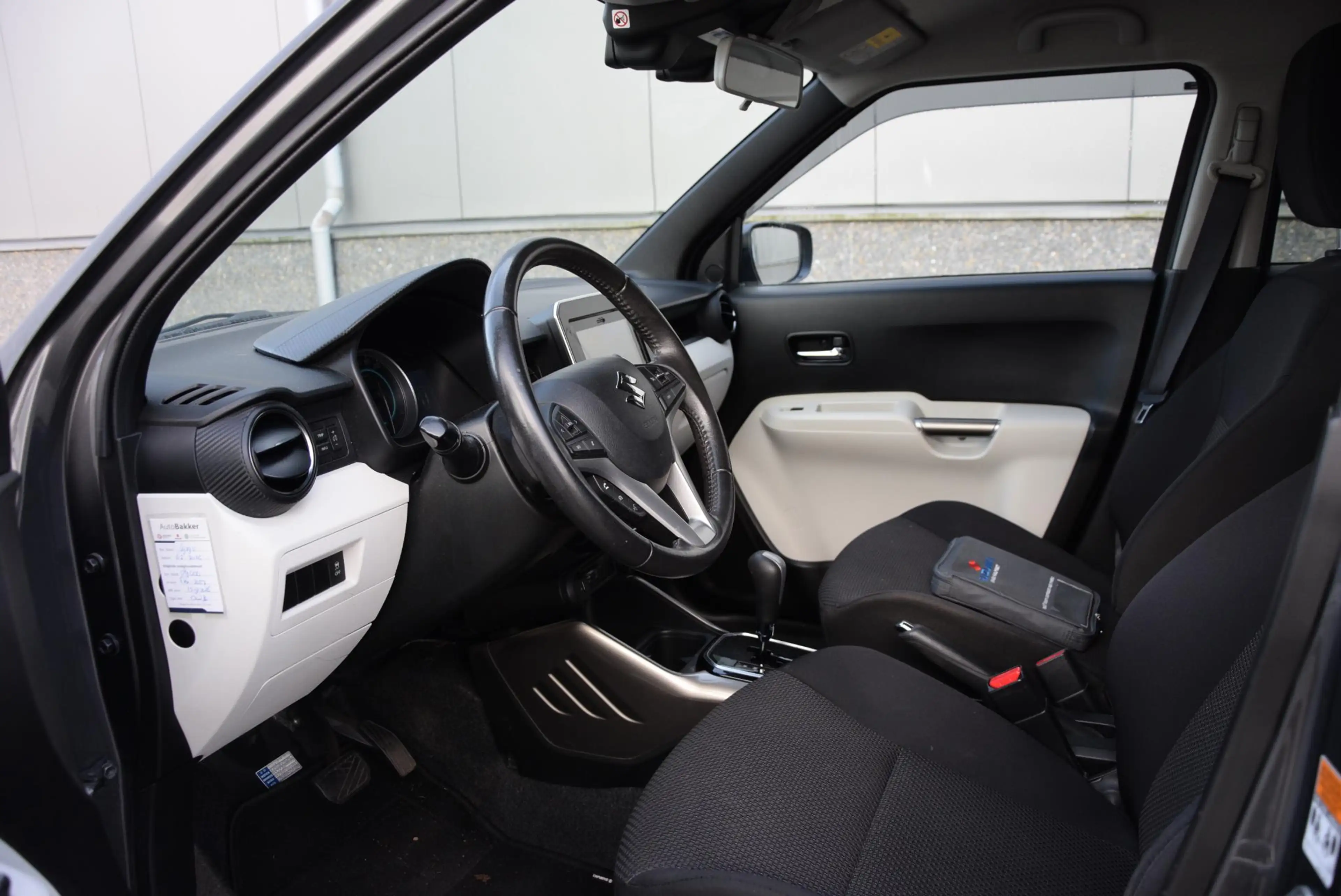 Suzuki Ignis 1.2 Stijl | automaat | cruise control | navigatie — photo 8